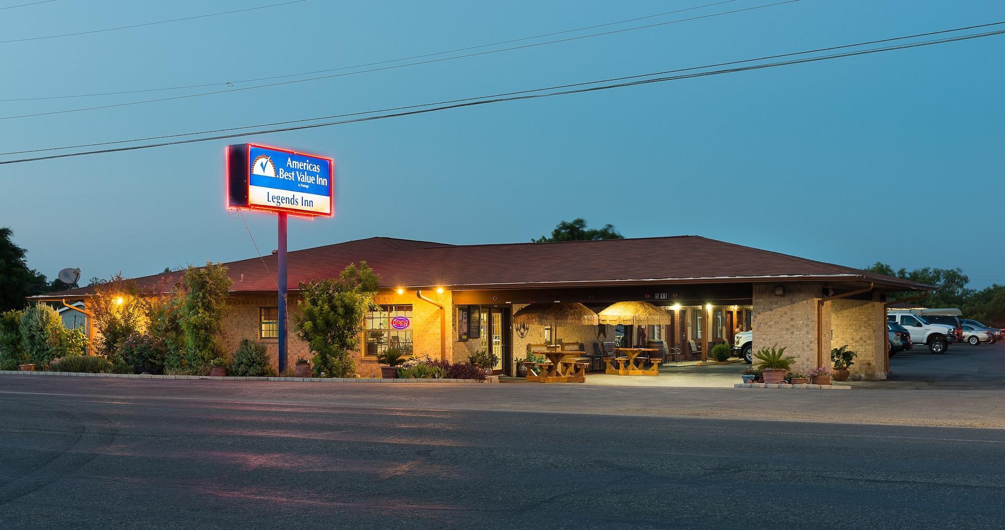 Americas Best Value Inn - Legend'S Inn Junction Exterior photo